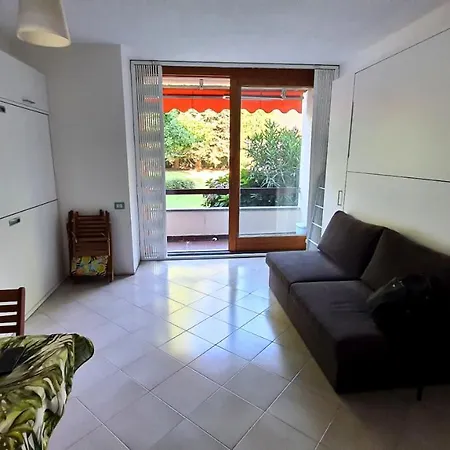 Oasi Verde_pool Renovated Apt. On דירה *